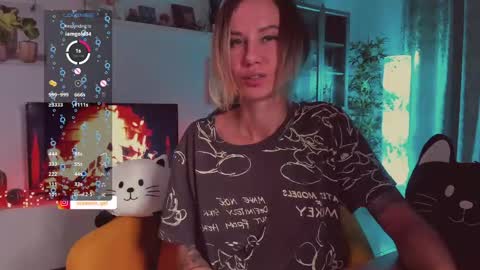 Hey my name is Kiri Kiri online show from March 24, 10:15 pm