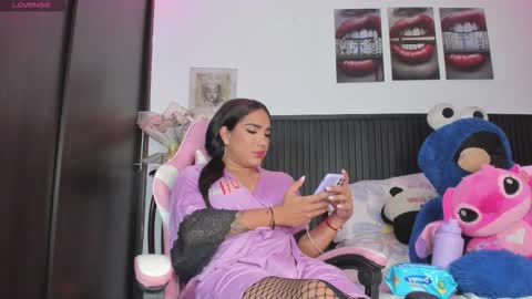 Juliana Giiraldo  online show from February 25, 9:24 pm