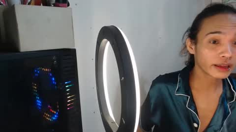 Snapshot of trans_vivamax69 chatting on February 6, 7:17 pm Amor THUMBS-UP ME online show from February 6, 7:17 pm