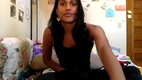 transamoure online show from February 27, 5:46 pm