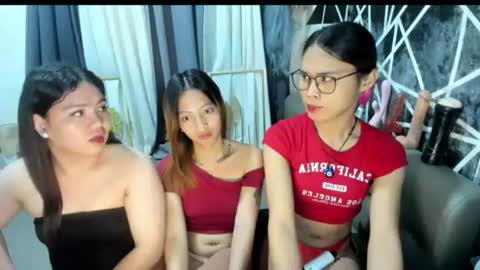 Snapshot of transbigcockselfsucker chatting on June 22, 8:17 pm GEN LUXS online show from June 22, 8:17 pm