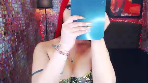 Snapshot of transplayfullolivia chatting on February 16, 12:41 am KYLIE BELLA TS online show from February 16, 12:41 am