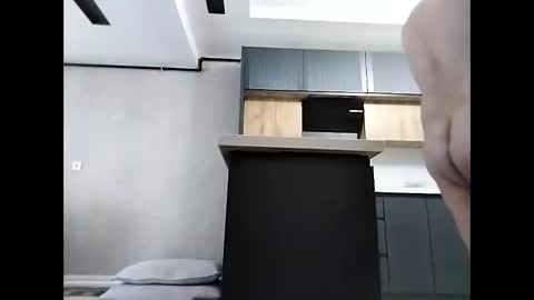 Snapshot of trapper727272 chatting on December 20, 7:26 am Big Head Cock online show from December 20, 7:26 am