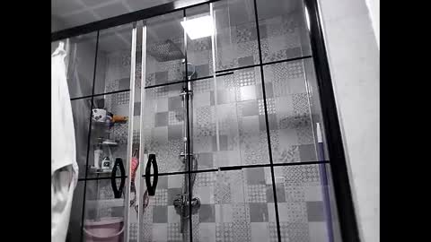 Snapshot of trapper727272 chatting on February 9, 5:44 am Big Head Cock online show from February 9, 5:44 am