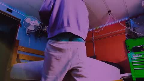 Over Acheiver online show from February 21, 12:55 am