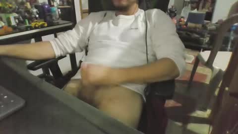 traveler_92 online show from February 11, 4:17 am