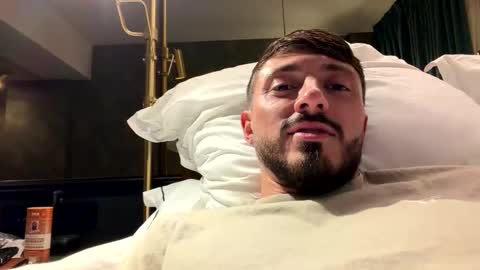 Snapshot of travonidas chatting on November 10, 9:52 am Greek God online show from November 10, 9:52 am