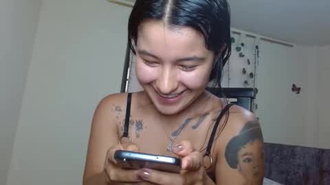 trebol_4 online show from February 2, 9:13 pm