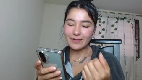 trebol_4 online show from April 17, 8:01 pm