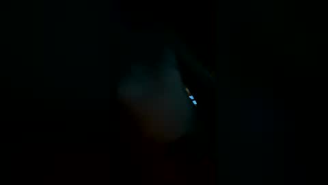 Snapshot of trebz_01 chatting on February 21, 7:04 pm trebz_01 online show from February 21, 7:04 pm