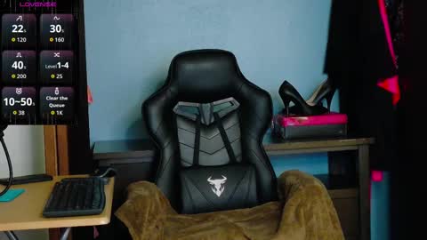 TreeJeanne online show from October 8, 12:41 am