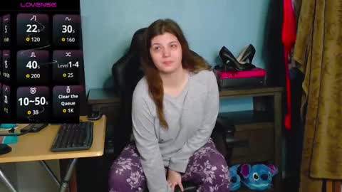 TreeJeanne online show from November 27, 3:08 am