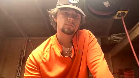 treeman817 online show from April 21, 4:01 pm