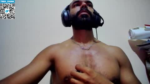 Snapshot of trek320rr chatting on February 28, 7:42 am TREK320RR online show from February 28, 7:42 am