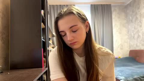 Tina online show from April 22, 6:05 am