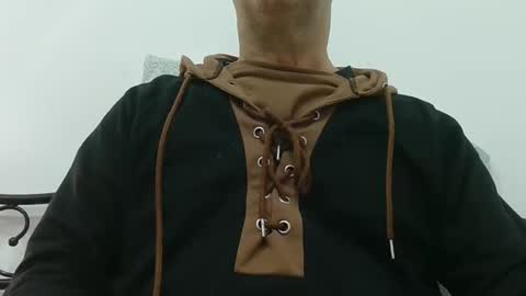 Snapshot of trevido4u chatting on March 7, 2:19 am trevido4u online show from March 7, 2:19 am