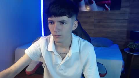 trevor_mob online show from April 4, 7:55 pm