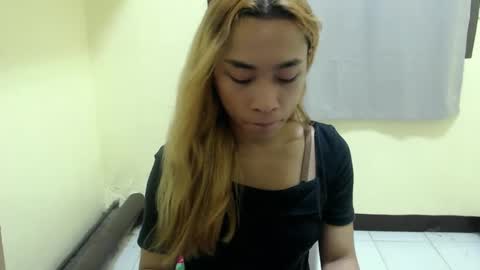 tricia_slut online show from February 19, 5:27 pm
