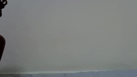 Snapshot of trickle_star chatting on February 22, 2:24 am Asteric online show from February 22, 2:24 am