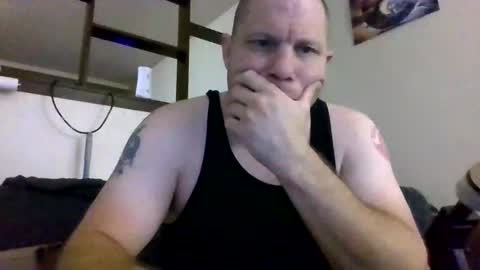 Snapshot of trickydick6 chatting on July 7, 1:30 am trickydick6 online show from July 7, 1:30 am