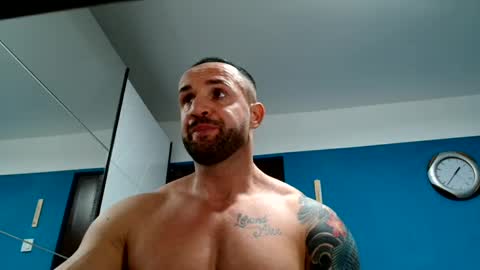 Snapshot of tridentmuscles chatting on February 10, 11:36 am tridentmuscles online show from February 10, 11:36 am