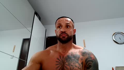 Snapshot of tridentmuscles chatting on October 26, 3:29 pm tridentmuscles online show from October 26, 3:29 pm