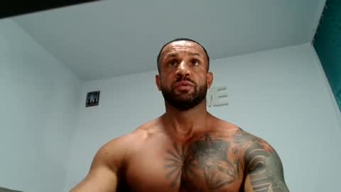 tridentmuscles online show from December 21, 10:50 pm