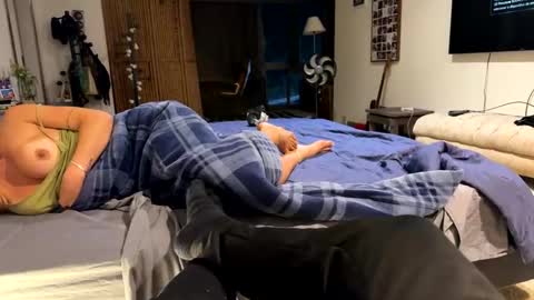 Snapshot of trigood chatting on October 15, 10:43 pm trigood online show from October 15, 10:43 pm