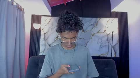 Johan online show from May 17, 1:07 pm