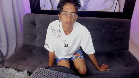 Johan online show from May 25, 12:22 pm