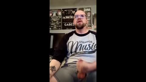 triller402 online show from March 7, 11:35 pm