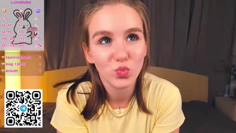 Bubbles online show from December 4, 7:22 pm