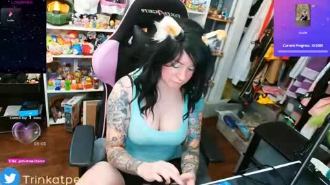 Trin Kat pet online show from September 30, 7:52 pm