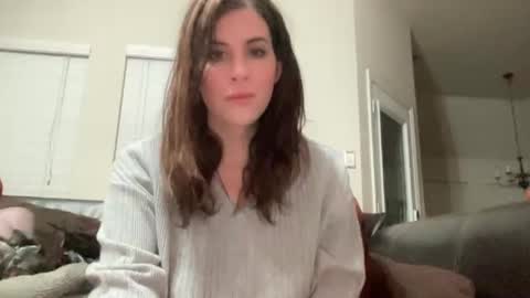 Snapshot of trinityxsecret chatting on January 4, 1:10 am MadisonMontgomery online show from January 4, 1:10 am