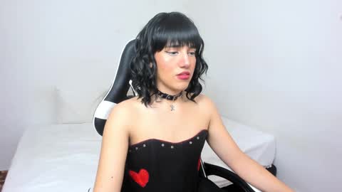 Triny online show from January 9, 12:30 pm