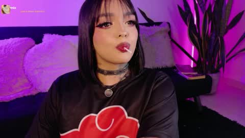 Snapshot of trip_inked chatting on April 25, 12:35 am Val martinez online show from April 25, 12:35 am
