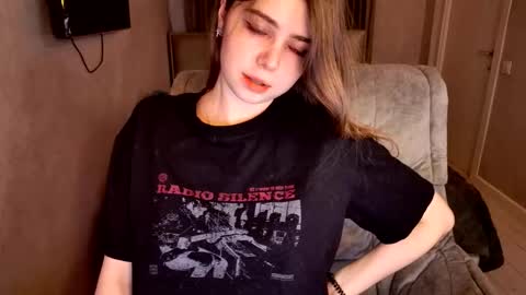 Snapshot of tripleprinces chatting on February 1, 2:26 pm tripleprinces online show from February 1, 2:26 pm