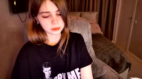 Snapshot of tripleprinces chatting on February 8, 3:59 pm tripleprinces online show from February 8, 3:59 pm