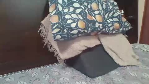 Raaz keeps ur Raaz online show from September 9, 4:50 pm