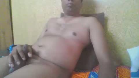 Snapshot of triplexxx007 chatting on May 3, 7:14 am Raaz keeps ur Raaz online show from May 3, 7:14 am