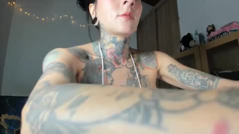 Snapshot of tristan_fantasycam22 chatting on April 28, 8:36 pm Tristan And Samara online show from April 28, 8:36 pm