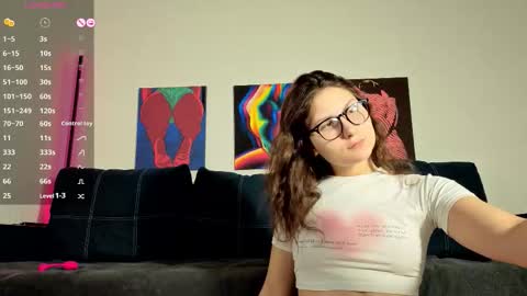 trixibell online show from October 22, 4:46 am