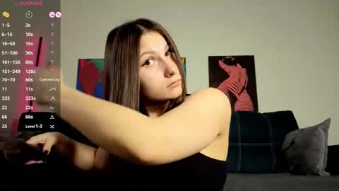 trixibell online show from March 19, 4:38 am