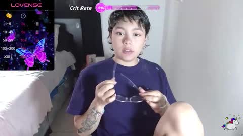 Snapshot of trixie_tangg chatting on November 14, 8:51 pm Kitty online show from November 14, 8:51 pm