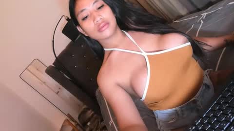 trixiebayeserra online show from October 21, 8:04 am