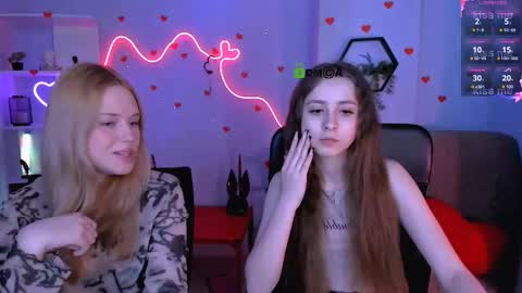 Trixy online show from March 27, 1:33 pm