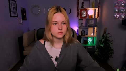 Trixy online show from April 20, 12:19 pm