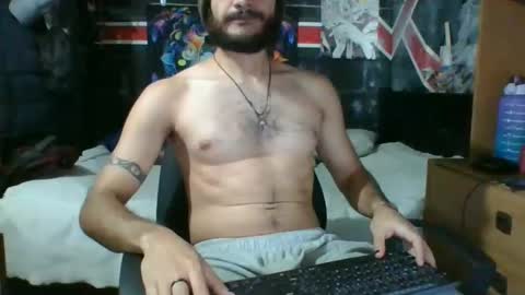 Andrew online show from February 18, 7:52 pm