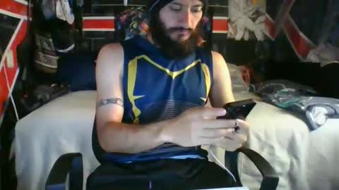Snapshot of trizquelmen chatting on May 3, 6:14 pm Andrew online show from May 3, 6:14 pm