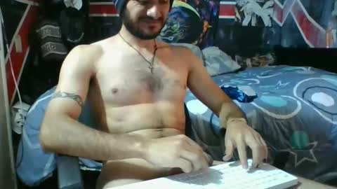 Snapshot of trizquelmen chatting on June 2, 2:19 pm Andrew online show from June 2, 2:19 pm